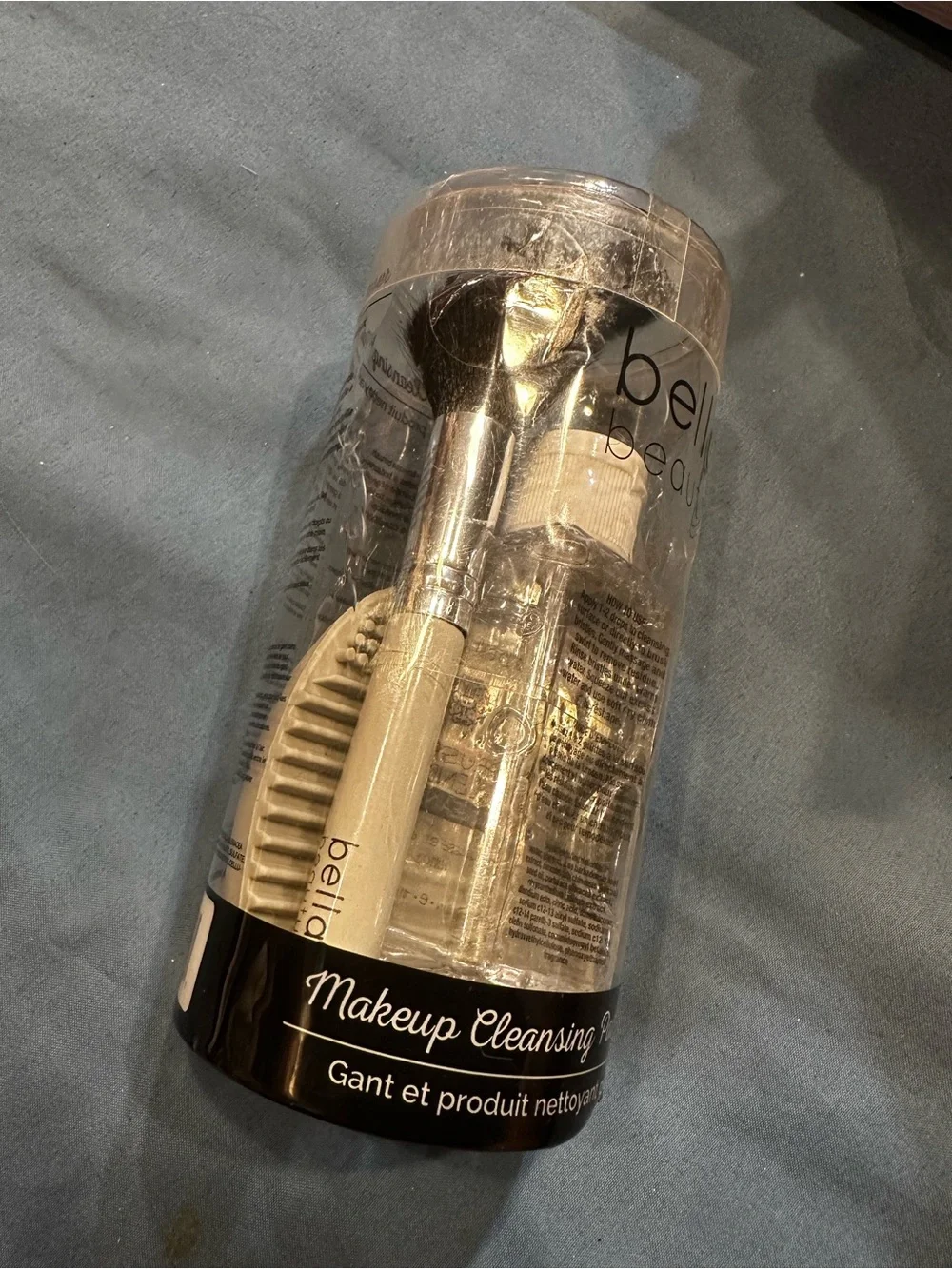 Makeup Cleansing Brush & Cleansing Gel Set in Beige